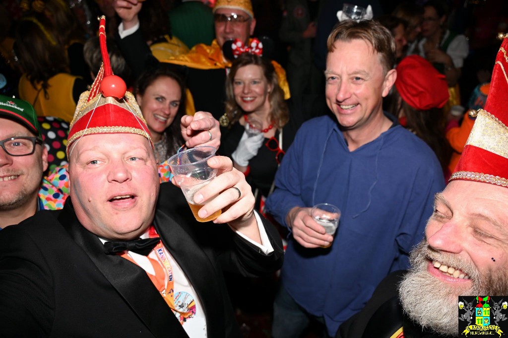 ../Images/Kroegentocht 2025 290.jpg